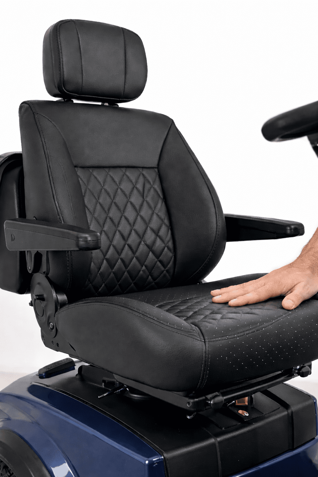 Mobility scooter seat comfort and ergonomic design
